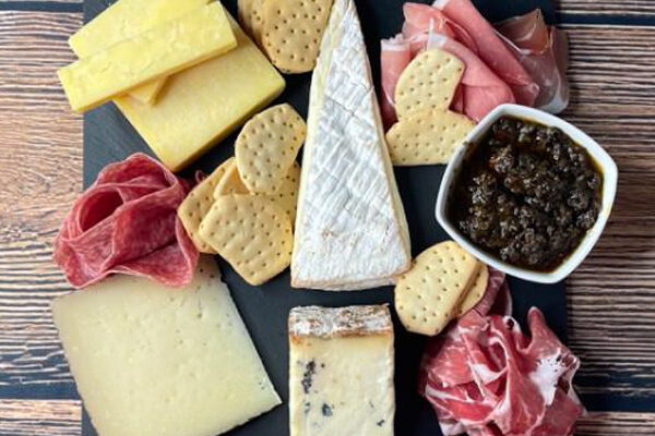 CONTINENTAL-MIX-CHEESE-AND-CHARCUTERIE4.jpg